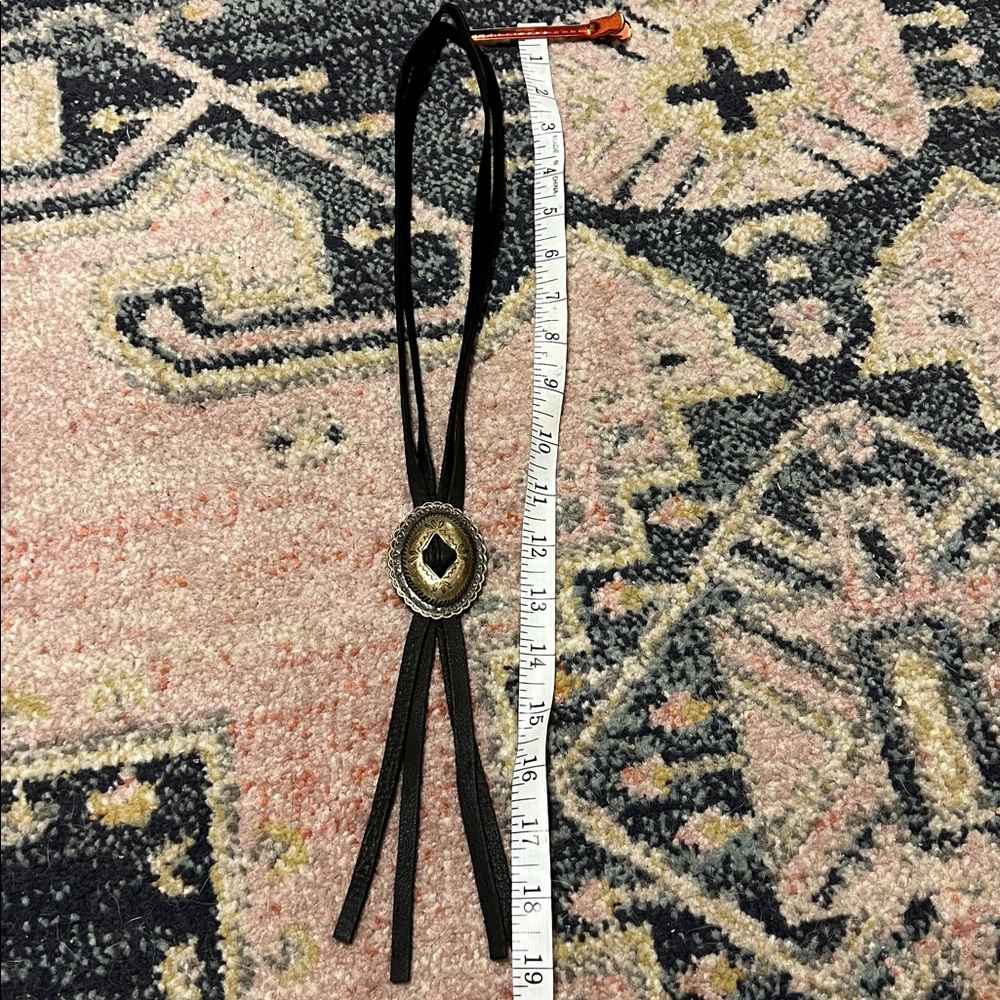 Bolo tie - Picture 3 of 4